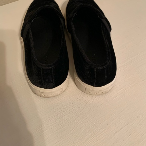 Vince black velvet flats slides loafers - Picture 4 of 5